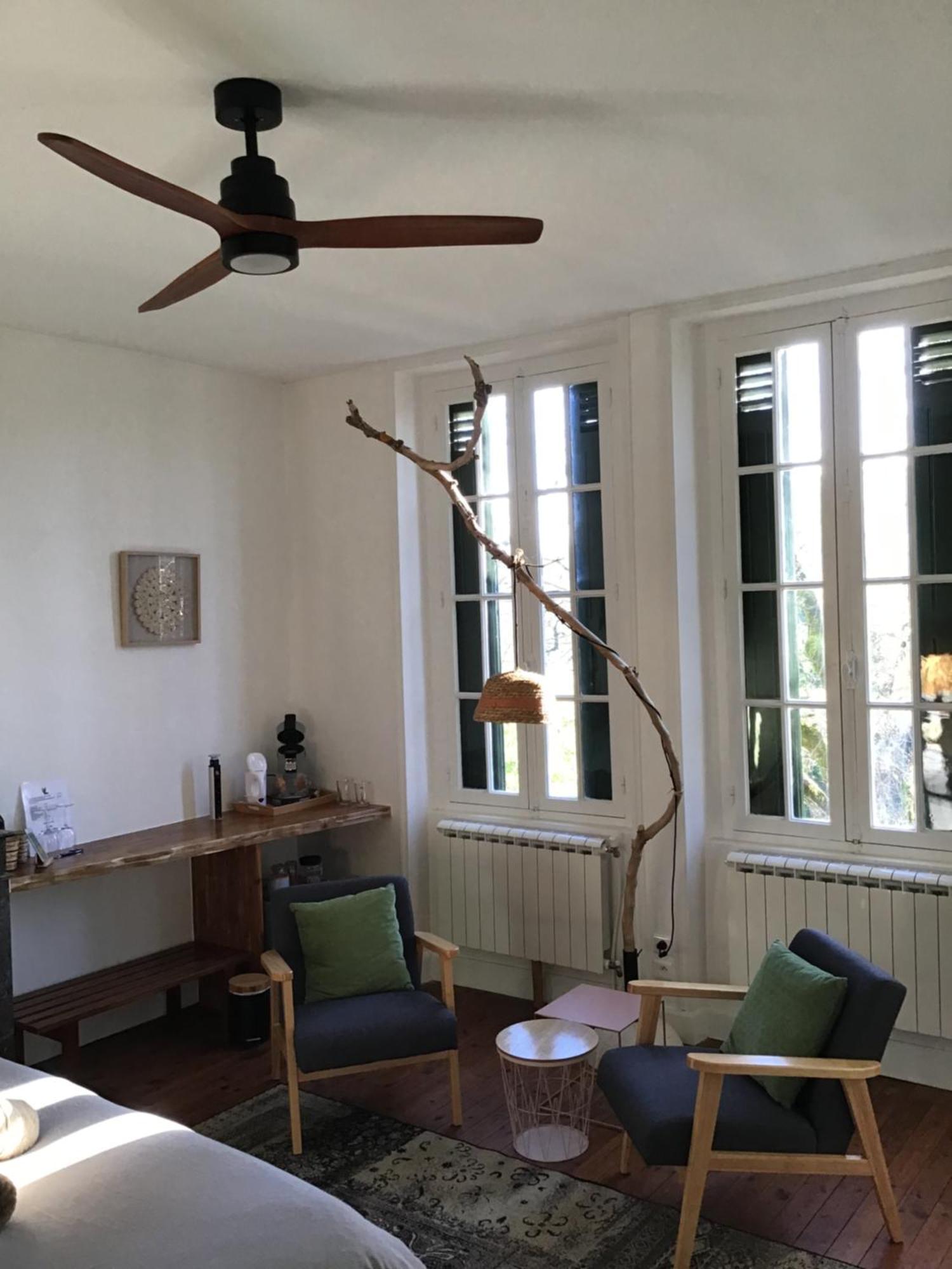Villa Leovil Saint-Pompont Kültér fotó